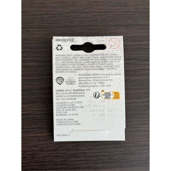 Loungefly Harry Potter Hufflepuff Window Hinge Enamel Pin - Picture 2 of 3